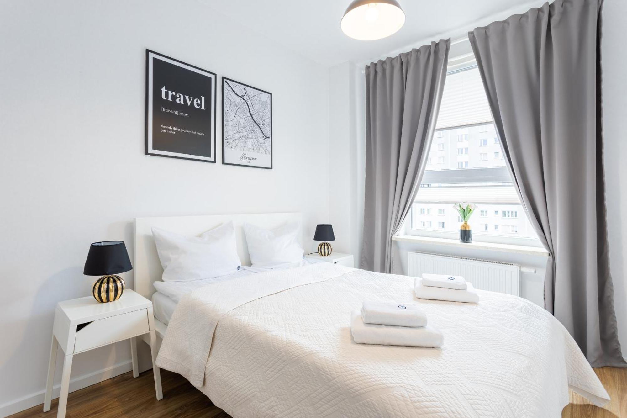 Urban Chic - Pereca - Rondo Onz - Luxury Warsaw Stays - 14 People Buitenkant foto